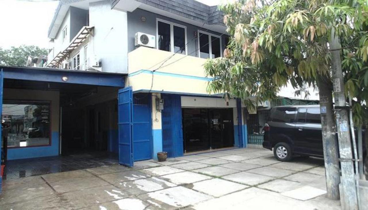 Venice Guest House Redpartner Jakarta Exterior foto